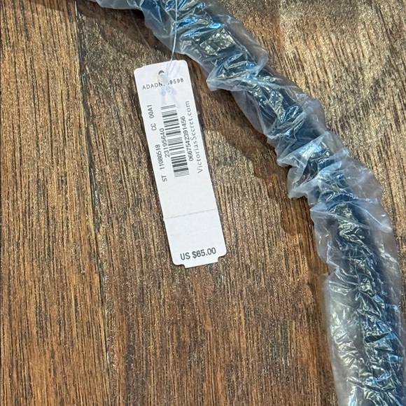 🎄 Christmas Sale 🎄 NWT! Limited Edition Insulated Tote VS Pink & Black Bag - Picture 2 of 8